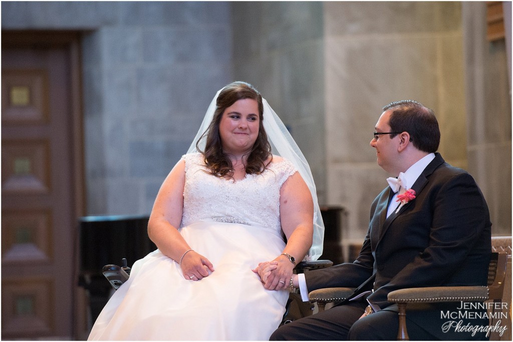 014-FinnanRichards_01383_Jennifer-McMenamin-Photography-Four-Seasons-Baltimore-wedding