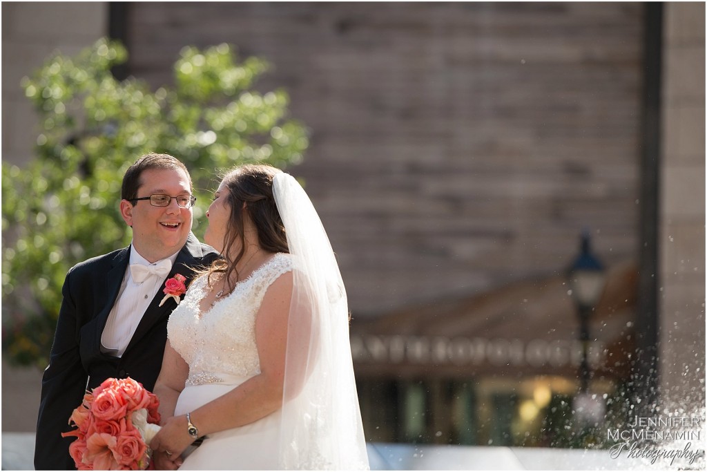 024-FinnanRichards_02076_Jennifer-McMenamin-Photography-Four-Seasons-Baltimore-wedding