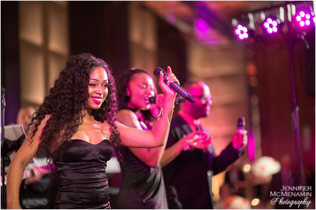 035-FinnanRichards_03943_Jennifer-McMenamin-Photography-Four-Seasons-Baltimore-wedding